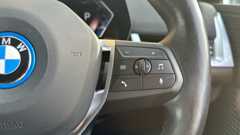 BMW 2 Series 225e xDrive Luxury 5dr DCT Hatchback